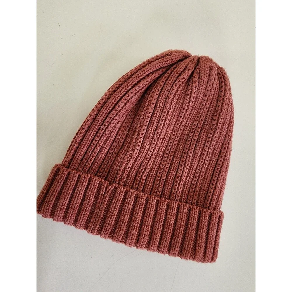 Smartwool Beanie Hat Toque Ribbed Merino Blend Women’s Winter